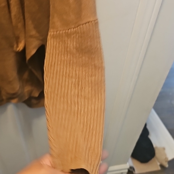 Babaton Tan V-Neck Sweater - Picture 8 of 8